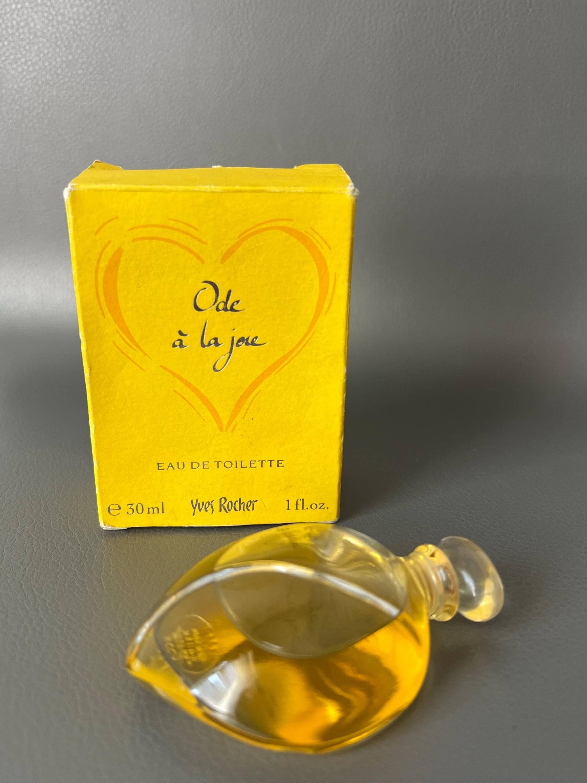 Ode A "La Joie De Yves Rocher Eau Toilette 30 Ml Splash Vintage von Etsy - NostalgiaBoutiqueR