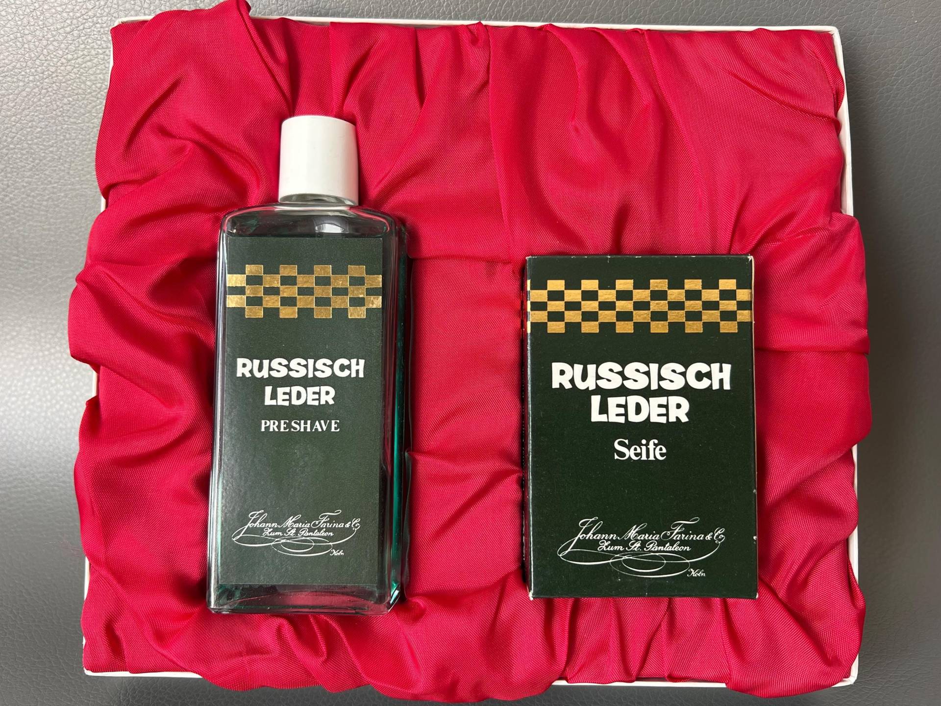 Set Russisch Leder Preshave 100 Ml & Seife G Set Russisch Leder Preshave 100 Ml & Seife G von Etsy - NostalgiaBoutiqueR