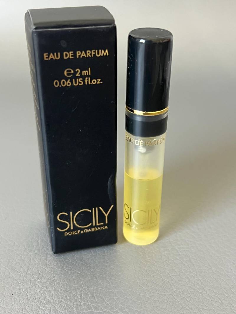 Sizilien Damenparfüm Von Dolce & Gabbana Miniatur 2 Ml Sizilien Damenparfüm Von Dolce & Gabbana Miniatur 2 Ml von Etsy - NostalgiaBoutiqueR