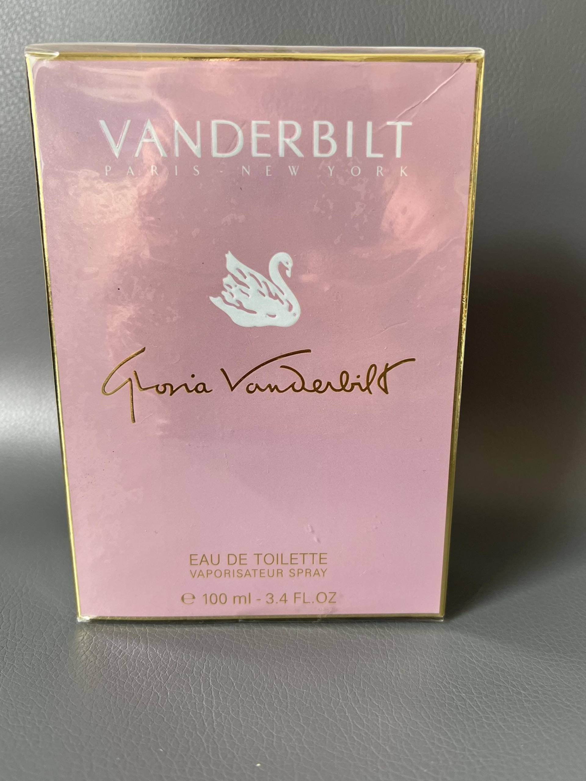 Vanderbilt Eau De Toilette 100 Ml Spray Gloria Vintage, Neu von Etsy - NostalgiaBoutiqueR