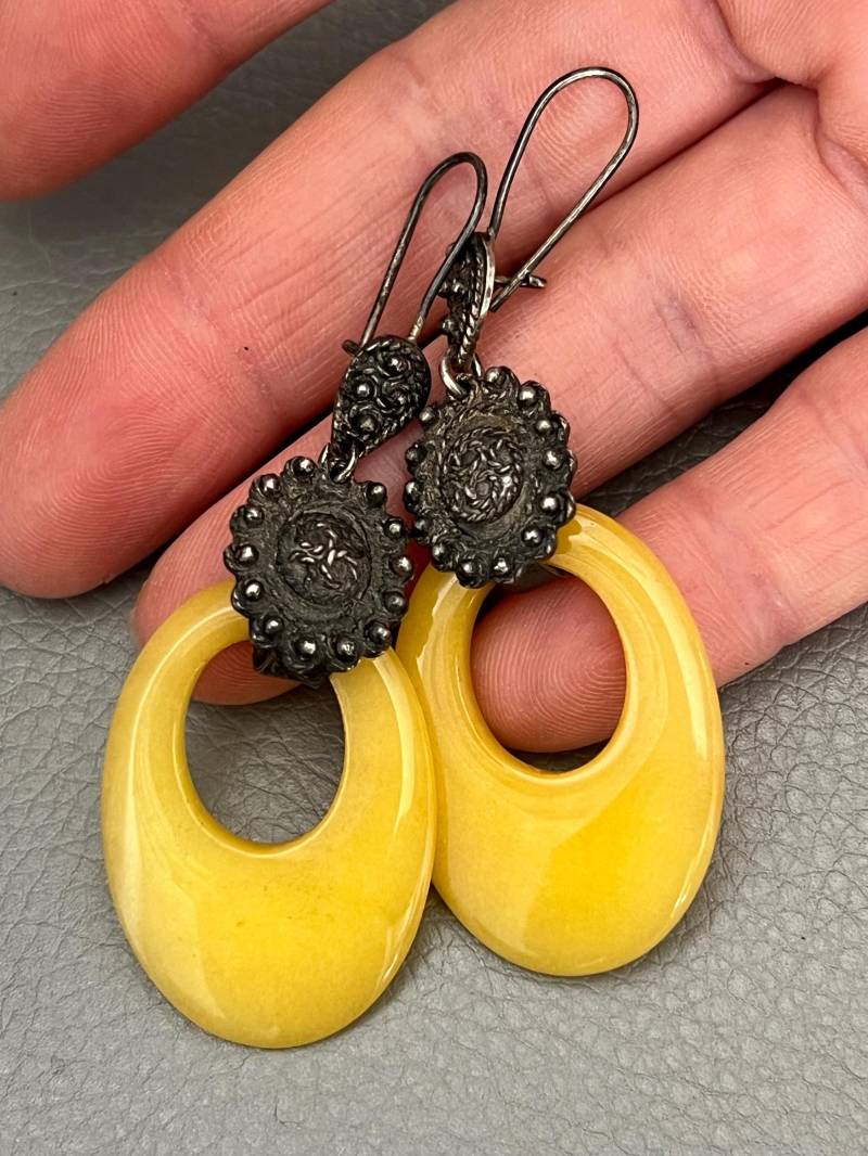 Vintage 925 Silber Ohrringe Mit Gelbem Stein - Verzierter Baumelnder Schmuck Vintage 925 Silber Ohrringe Mit Gelbem Stein - Verzierter Baumelnder Schmuck von Etsy - NostalgiaBoutiqueR