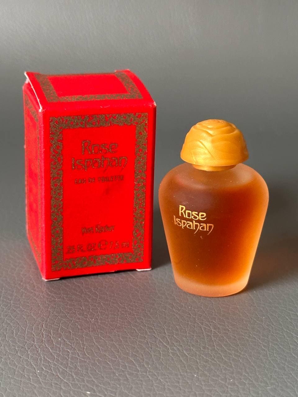 Vintage Miniatur Eau De Toilette Yves Rocher Rose Ispachan 7, 5 Ml Vintage Miniatur Eau De Toilette Yves Rocher Rose Ispachan 7, 5 Ml von Etsy - NostalgiaBoutiqueR