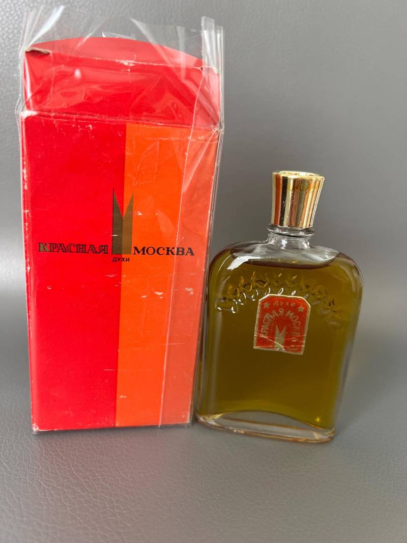 Vintage Sowjetunion Parfüm Red Moskau Udssr von Etsy - NostalgiaBoutiqueR