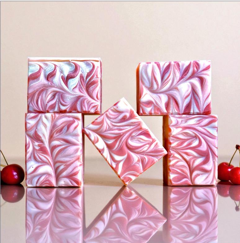 Kirsch-Mandel Seife Kirsch-Mandel Seife von Etsy - NutritiousSkin