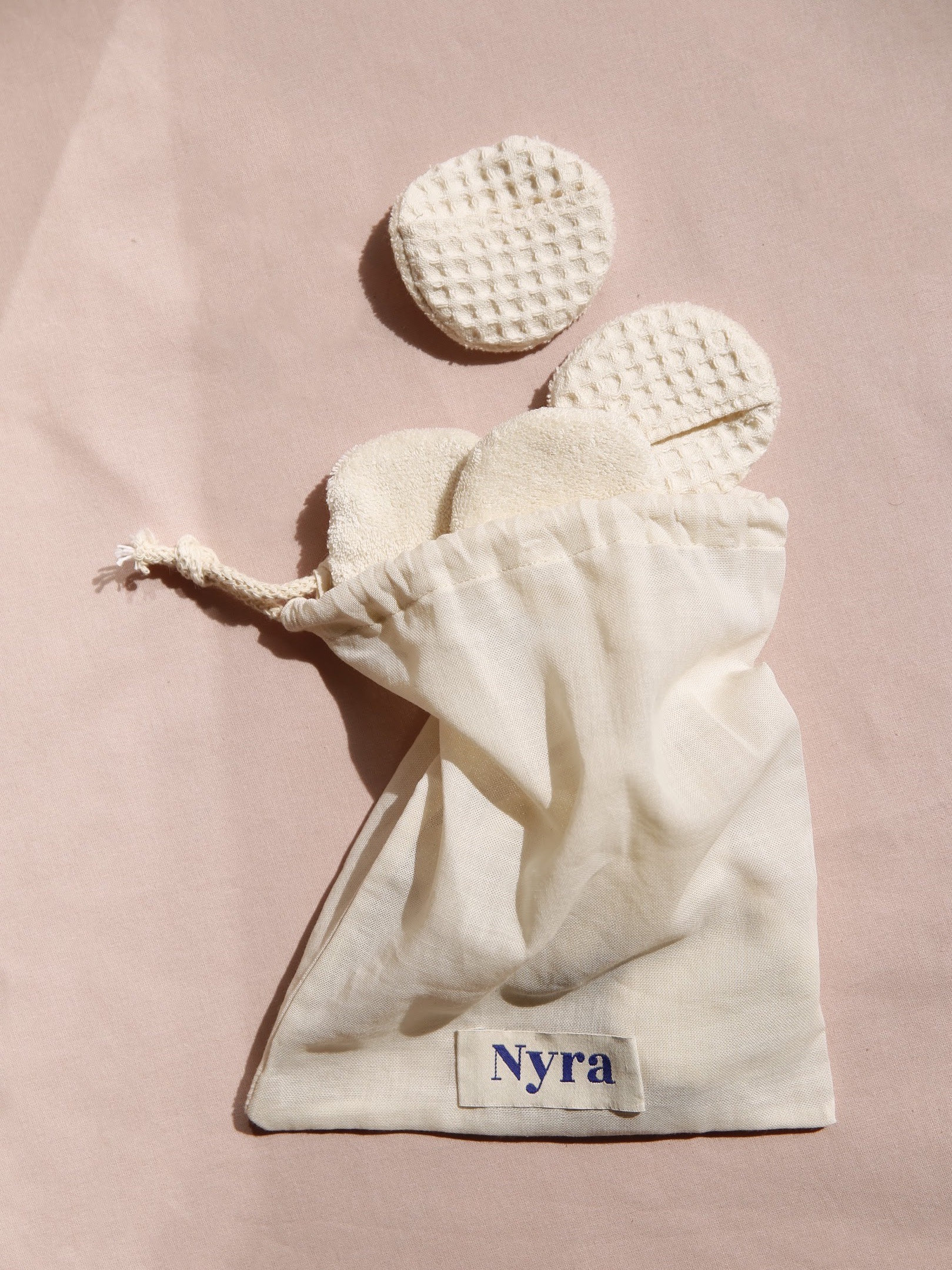 Reusable Organic Cotton Cosmetic Pads | Makeup Remover Rounds Eco-Friendly Facial Cleansing Handmade Zero Waste Skincare von Etsy - NyraDesignShop