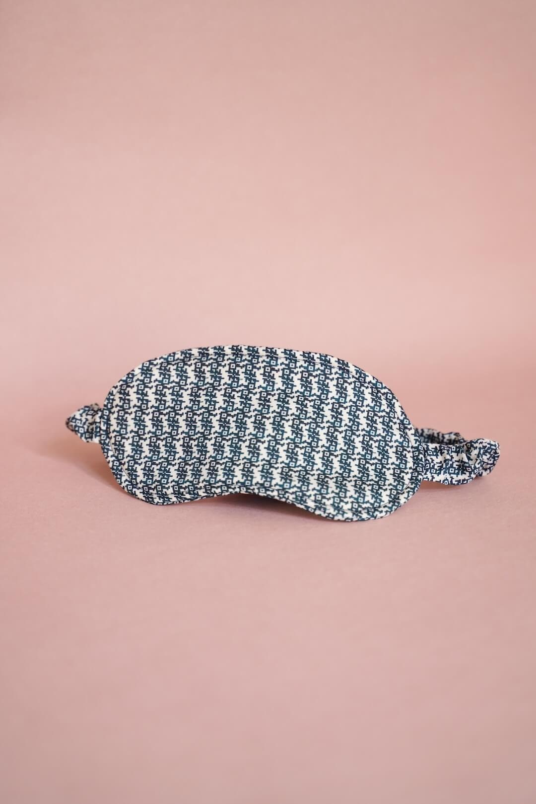 Schlafmaske Und Augenbrille Aus Nachhaltiger Baumwolle Für Entspannten Schlaf Gegen Helligkeit Oder Tageslicht von Etsy - NyraDesignShop