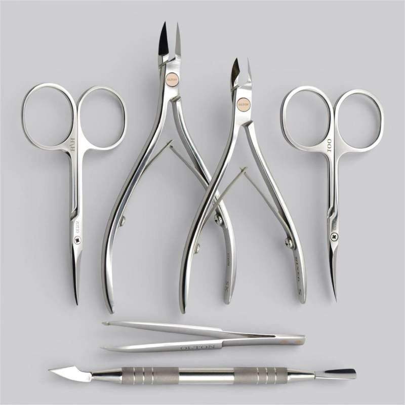 Professional Manicure Set Of 6 Tools With Leather Case | Cuticle Nippers + Nail Scissors Tweezers Pusher/Cleaner Professional Manicure Set Of 6 Tools With Leather Case | Cuticle Nippers + Nail Scissors Tweezers Pusher/Cleaner von Etsy - OLTONProfessional