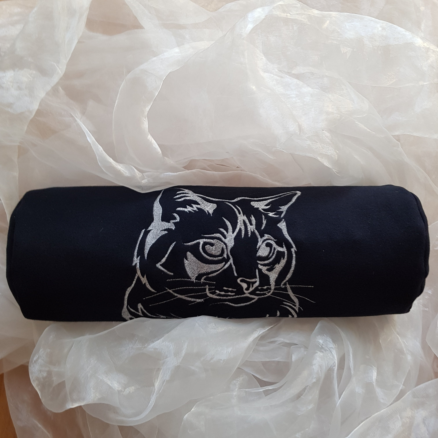 Muttertag, Yogabolster, Leserolle, Außenhülle Waschbar, Nackenrolle, Dinkelspelzfüllung, Ostern, Vatertag, Katzenliebhaber, Geschenk Muttertag, Yogabolster, Leserolle, Außenhülle Waschbar, Nackenrolle, Dinkelspelzfüllung, Ostern, Vatertag, Katzenliebhaber, Geschenk von Etsy - Oelbachkram