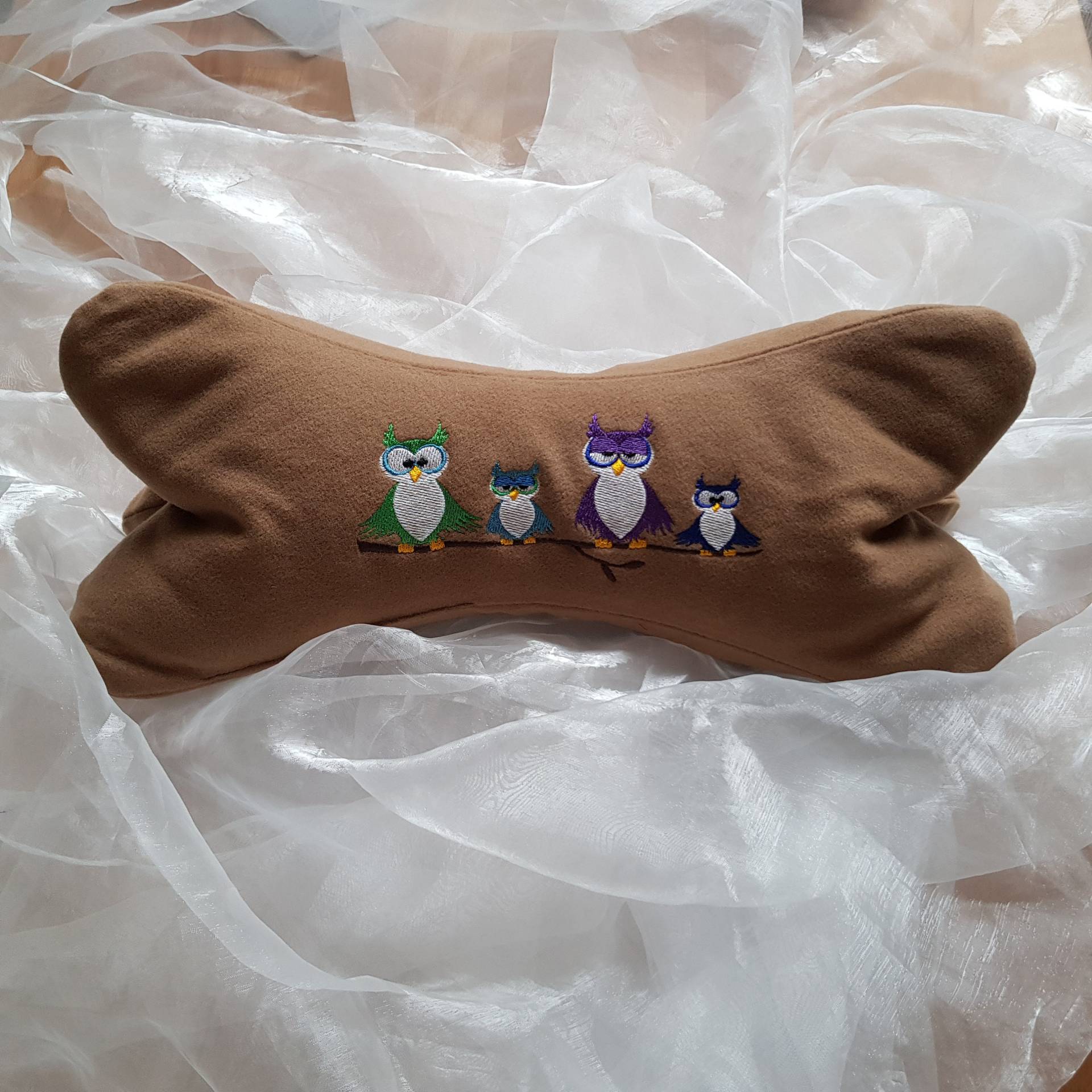 Nackenkissen, Muttertag, Eule, Oma, Mutter, Vater, Lieblingsmensch, Leseknochen, Wellnessknochen, Ostern, Bio - Dinkelspelz, Unikat, Relax von Etsy - Oelbachkram