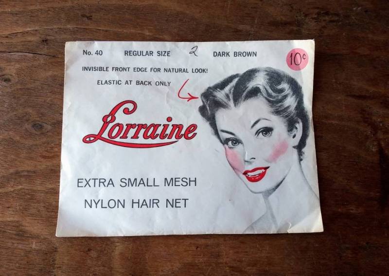 Vintage Haar Netz Lorraine Zweierpack Mesh Dunkelbraun Woolworth Lithographie Schönheit Vintage Haar Netz Lorraine Zweierpack Mesh Dunkelbraun Woolworth Lithographie Schönheit von Etsy - OffbeatAvenue