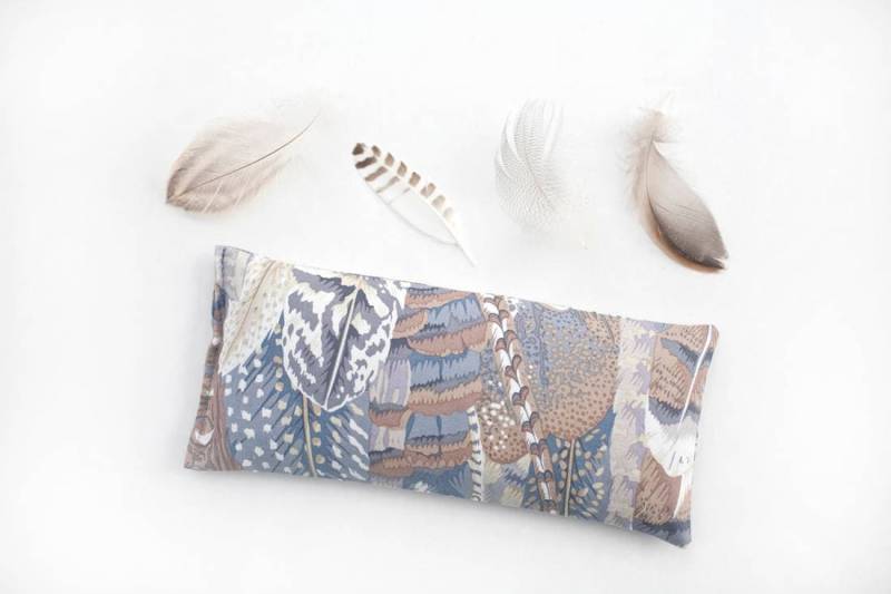 Lavendel Augenkissen, Gewichtetes Augenmaske Lavendel, Federn, Yoga Prop, Spa Geschenk, Entspannung, Savasana, Meditation von Etsy - OhMyLavender