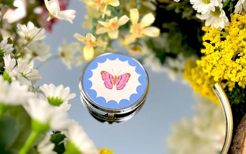 Schmetterling Taschenspiegel Blaue Bogenkante, Handtasche Schminkspiegel | 7, 3 cm Schmetterling Taschenspiegel Blaue Bogenkante, Handtasche Schminkspiegel | 7, 3 cm von Etsy - OhSoDaisyShop