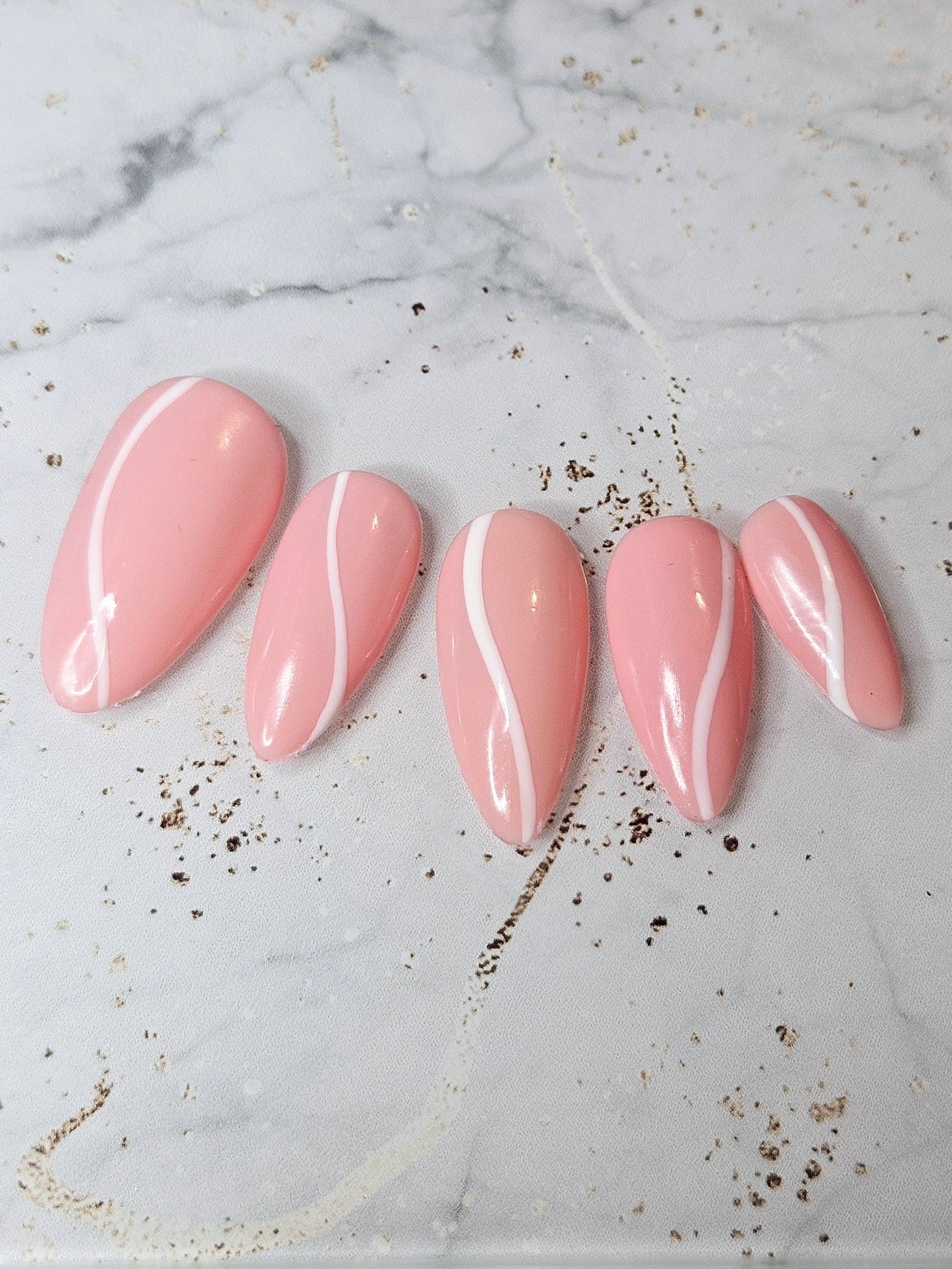 Swirly Press On Nails Swirly Press On Nails von Etsy - OlisCreativeFactory