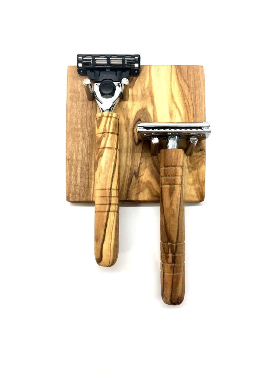 Doppel-Nassrasierer-Halter Für 2 Rasierer, Passend Nahezu Alle Gängigen Typen, Auch Rasierhobel, Olivenholz Doppel-Nassrasierer-Halter Für 2 Rasierer, Passend Nahezu Alle Gängigen Typen, Auch Rasierhobel, Olivenholz von Etsy - Olivenholzerleben
