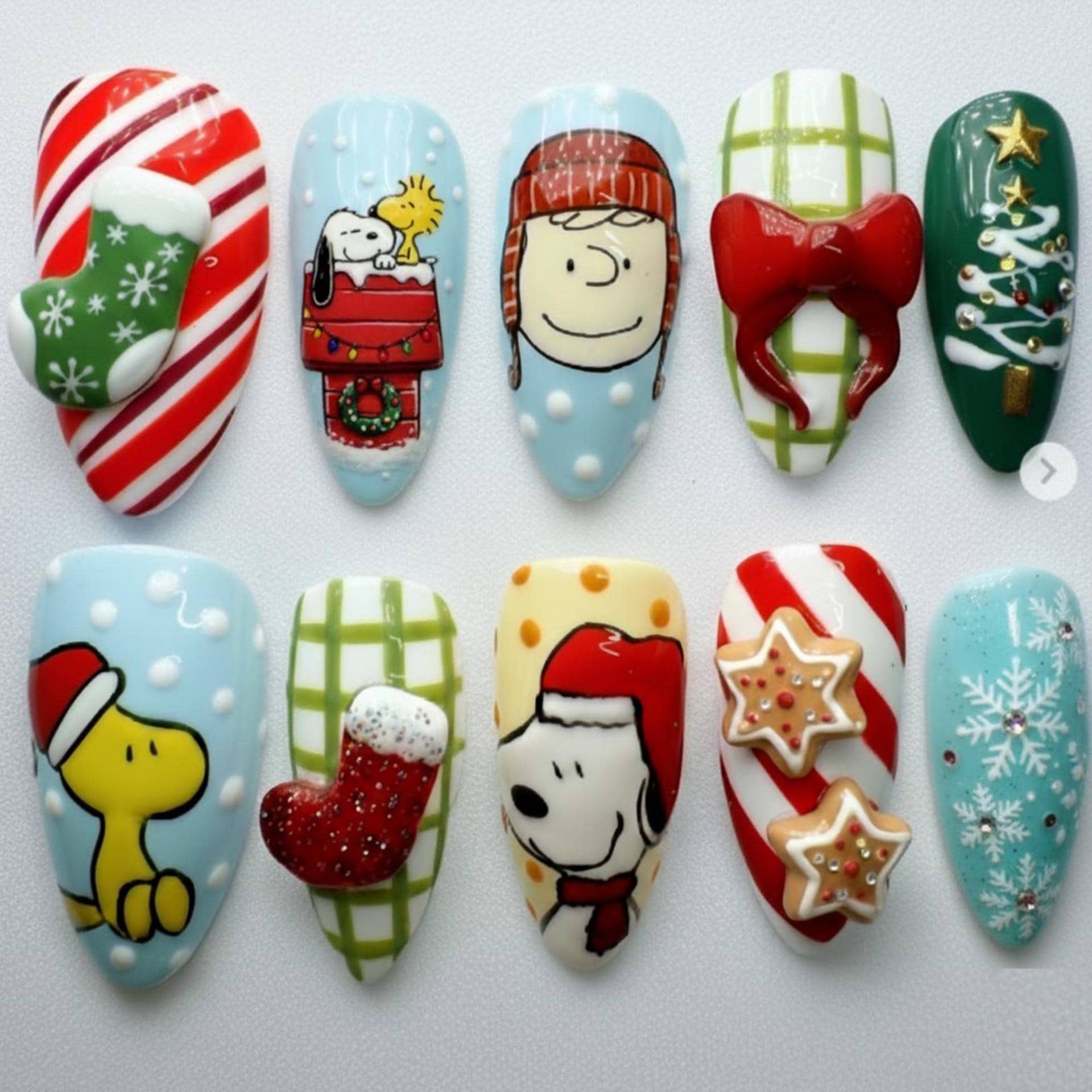 Handmade 3D Snoopy Christmas Press On Nails | Peanuts Holiday Nail Set Cute Winter With Charlie Brown, Gingerbread & Candy Cane von Etsy - OneDayInMayShop