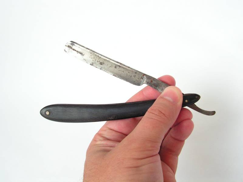 Antike Vintage Metall Mann Rasierer, Handgemachte Rasiermesser, Alten Rasur Straight Razor, Primitive Friseur-Werkzeug, Geschenk Für Männer von Etsy - OutlivedMemories