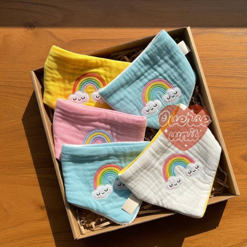 Benutzerdefinierte Regenbogen Und Wolken Babylätzchen Personalisierte Hand Bestickt Lätzchen Für Neugeborene Stickerei Sabber Babypartygeschenk von Etsy - Oversewnit