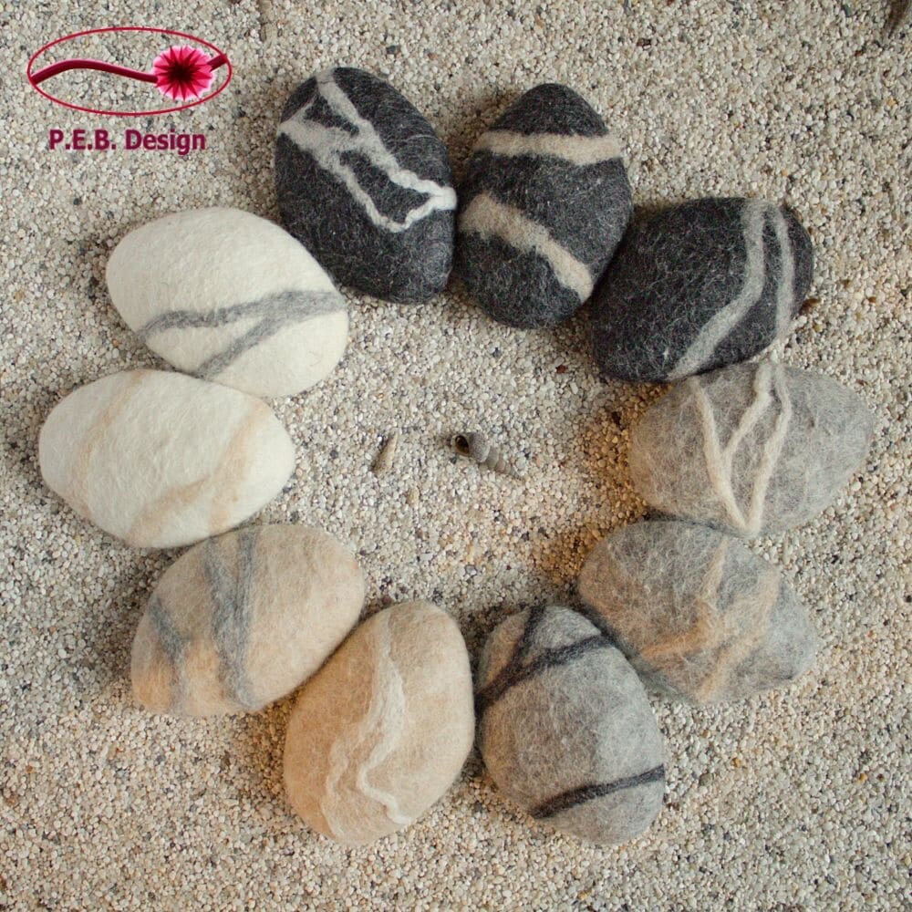 Umfilzte Seife Steinoptik, Filz-Seife, Geschenk-Seife, Mandelmilch-Seife, Mandel-Seife, Botanika, Eco Aware Umfilzte Seife Steinoptik, Filz-Seife, Geschenk-Seife, Mandelmilch-Seife, Mandel-Seife, Botanika, Eco Aware von Etsy - PEBdesign