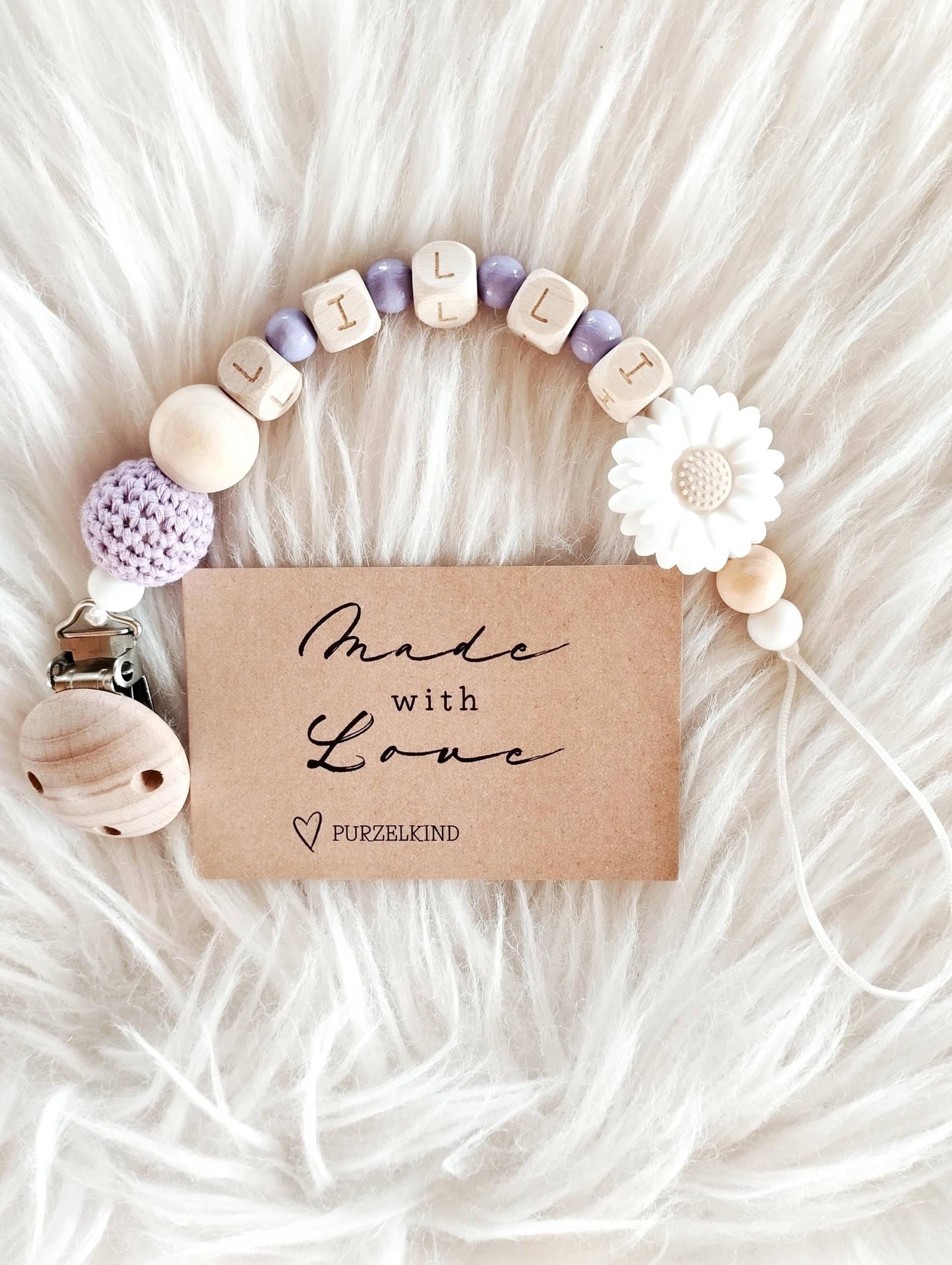 Schnullerkette Mit Name Und Blume, Personalisiert Für Mädchen, Flieder, Personalisierte Schnullerkette, Mädchen Schnullerkette Mit Name Und Blume, Personalisiert Für Mädchen, Flieder, Personalisierte Schnullerkette, Mädchen von Etsy - PURZELKINDshop