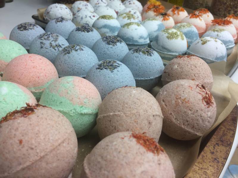 Las Bombas Badebombe - 3Er-Pack Las Bombas Badebombe - 3Er-Pack von Etsy - PachaMamasEarthWorks