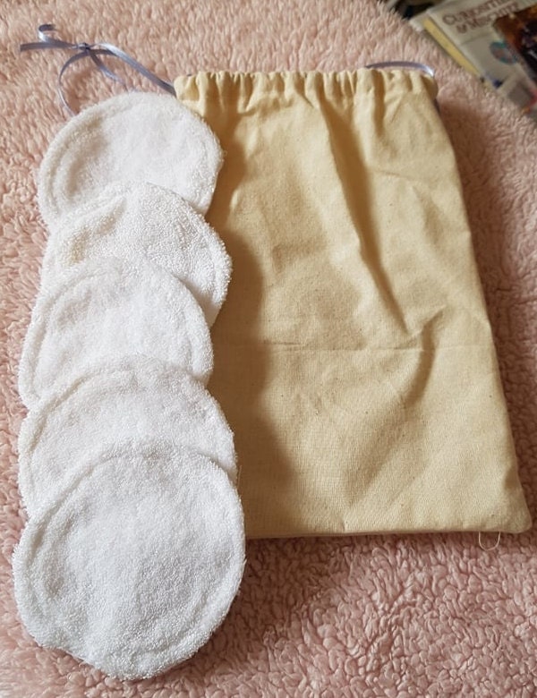 Wiederverwendbare Baumwoll-Gesichtspads Mit Aufbewahrungstasche Hand Made Wird Nicht Nach Deutschland Versendet von Etsy - PaintedRavenTextiles