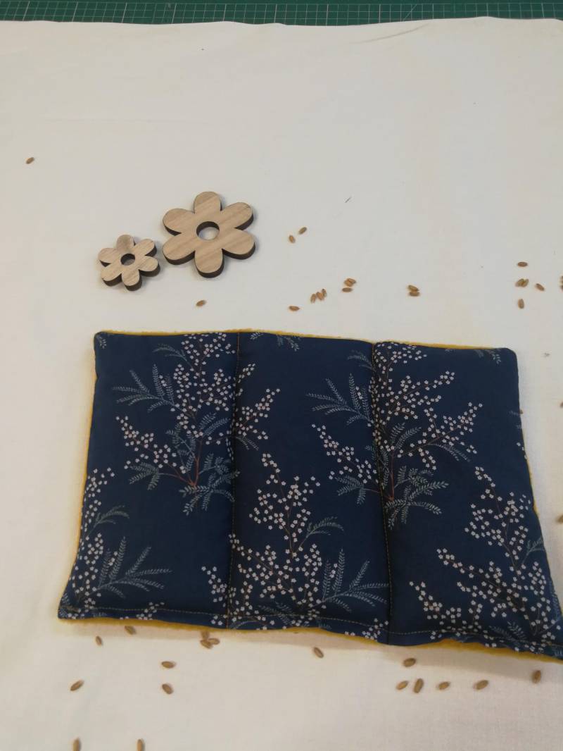 Körnerkissen 3 Kammern Blumen Körnerkissen 3 Kammern Blumen von Etsy - Panjona