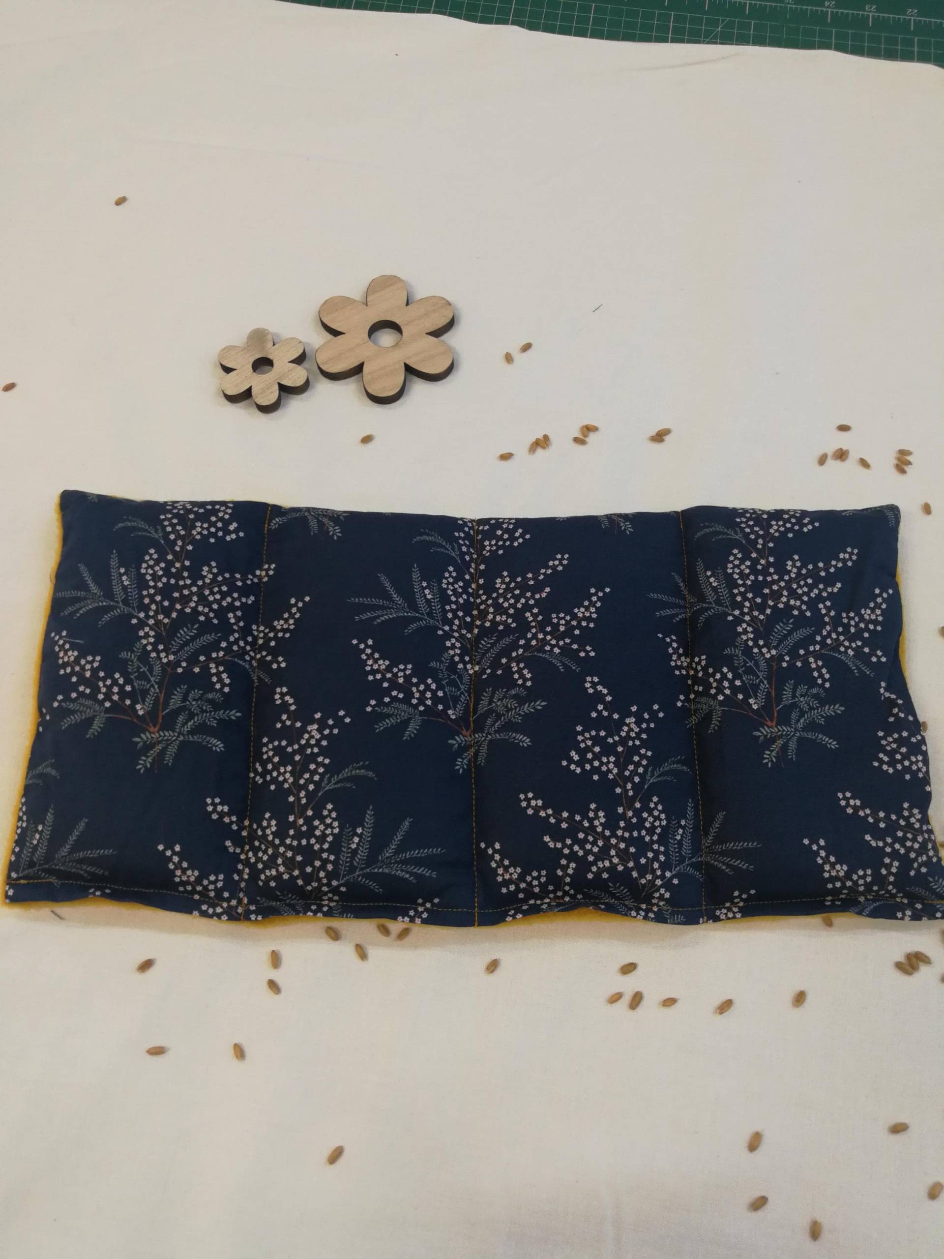 Körnerkissen 4 Kammern Blumen Körnerkissen 4 Kammern Blumen von Etsy - Panjona