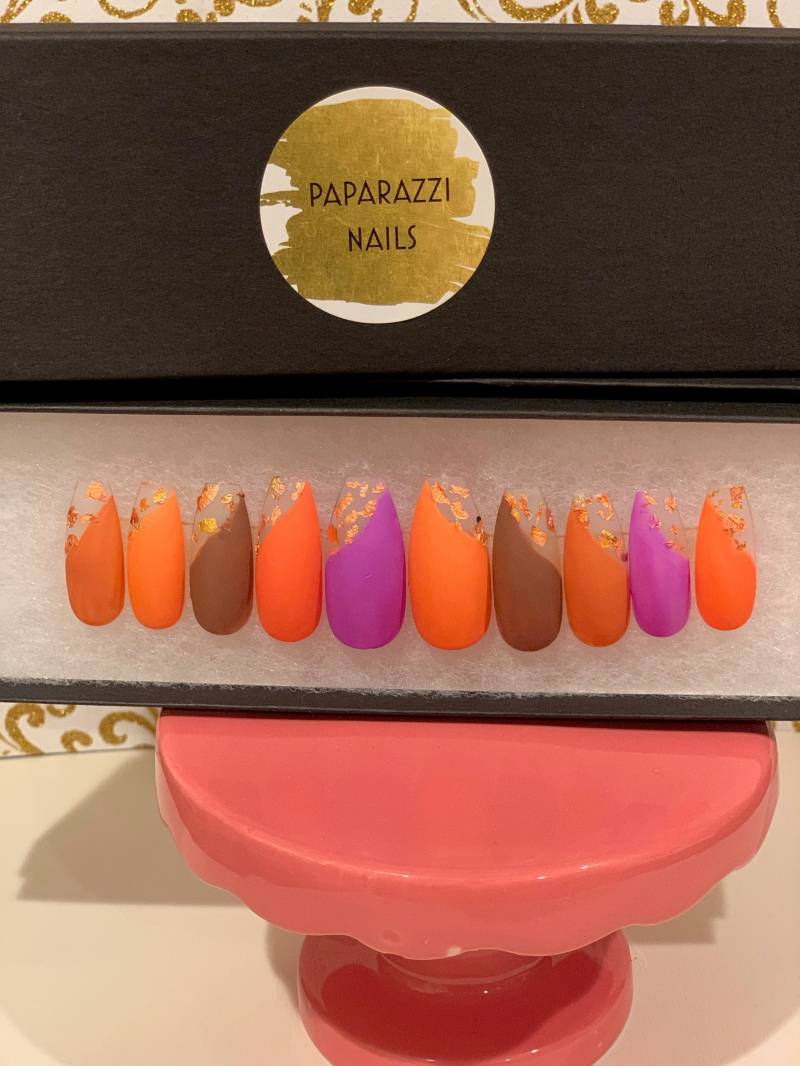Herbst Ombre Drücken Sie Auf Die Nägel Mit Goldflocken, Handgemaltes Glamour Nagelset Herbst Ombre Drücken Sie Auf Die Nägel Mit Goldflocken, Handgemaltes Glamour Nagelset von Etsy - Paparazzinails