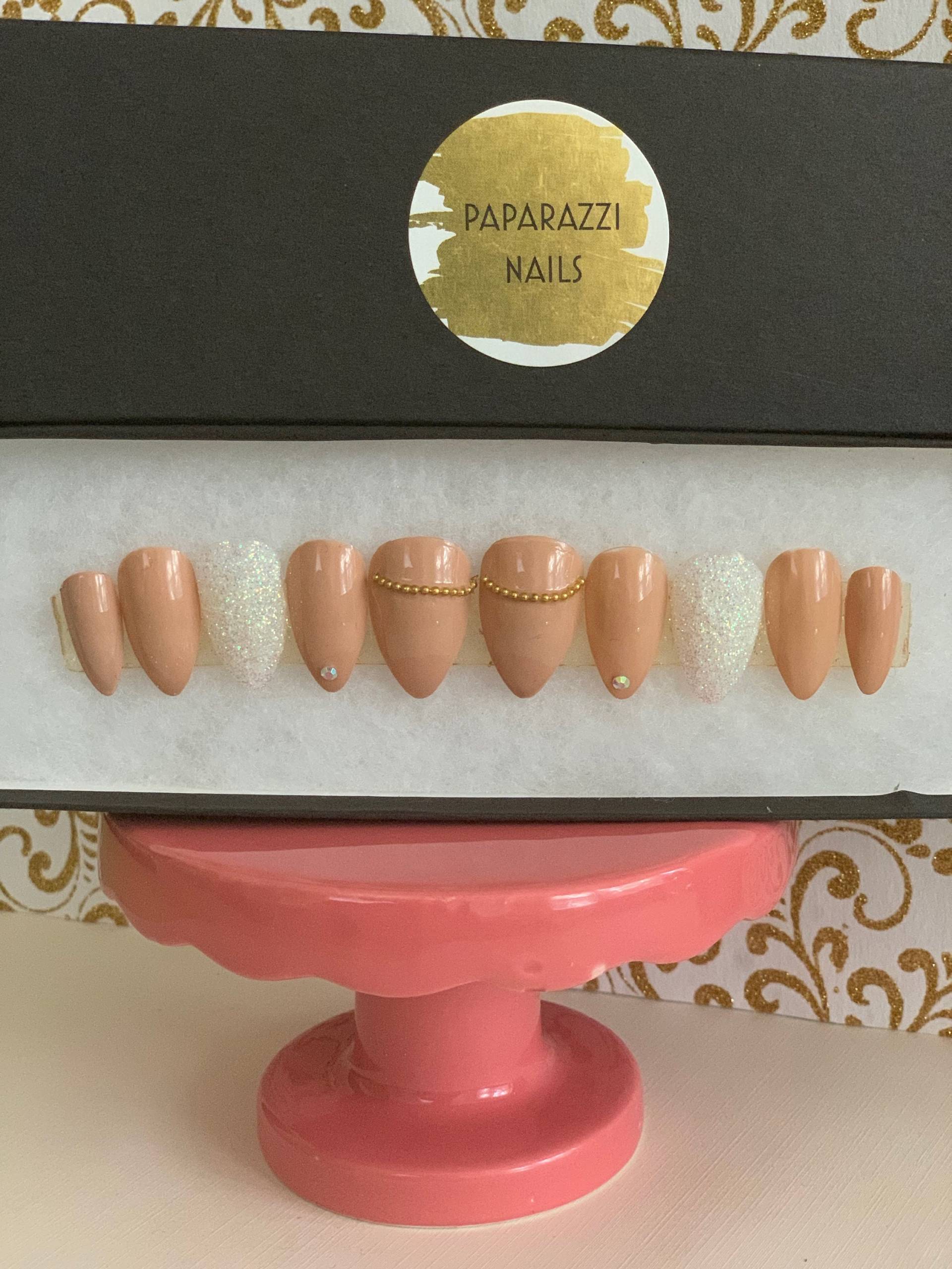 Glamour Hochzeit Drücken Sie Die Nägel Auf Benutzerdefinierte Handbemalte Falsche Glamour Hochzeit Drücken Sie Die Nägel Auf Benutzerdefinierte Handbemalte Falsche von Etsy - Paparazzinails