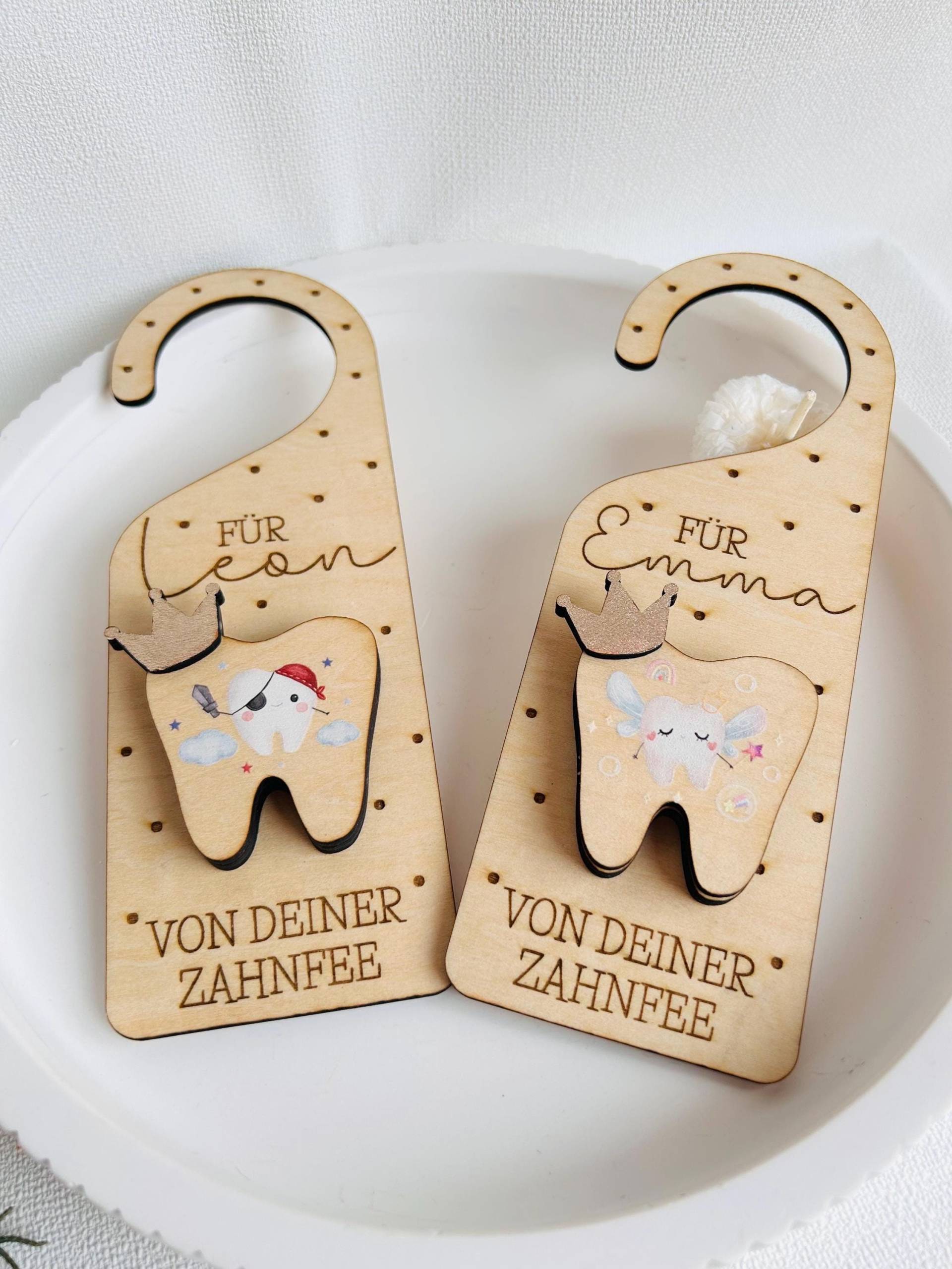 Zahnfee Personalisiertes Türschild/ Zahn Aufbewahrung /Holzschild Für Kinderzimmer/ Namensschild Tür/ Personalisierte Deko Kinderzimmer Zahnfee Personalisiertes Türschild/ Zahn Aufbewahrung /Holzschild Für Kinderzimmer/ Namensschild Tür/ Personalisierte Deko Kinderzimmer von Etsy - Papierzauberei