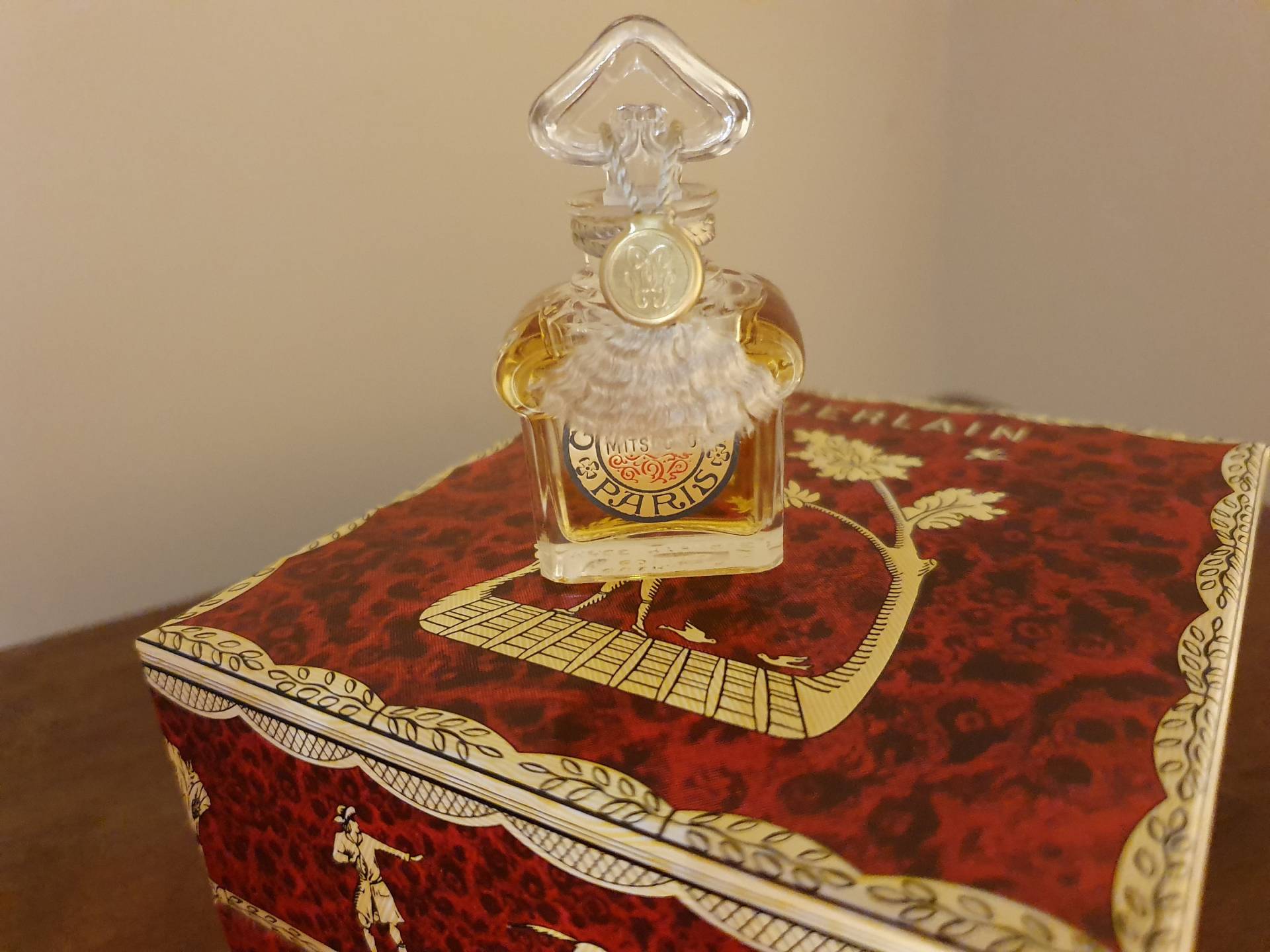Guerlain Mitsouko - Pure Parfum Rarität 7, 5Ml Neu & Ungeöffnet Guerlain Mitsouko - Pure Parfum Rarität 7, 5Ml Neu & Ungeöffnet von Etsy - ParfumShopRar