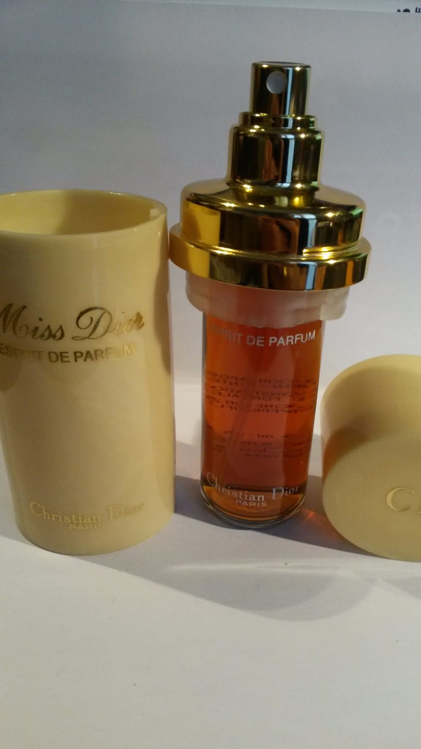 Christian Dior Vintage Parfüm "Miss Esprit De Parfum 75Ml 1. Auflage Und Rezeptur 1960" Nachfüllbares Spray, Neu Christian Dior Vintage Parfüm "Miss Esprit De Parfum 75Ml 1. Auflage Und Rezeptur 1960" Nachfüllbares Spray, Neu von Etsy - ParfumVintageFR