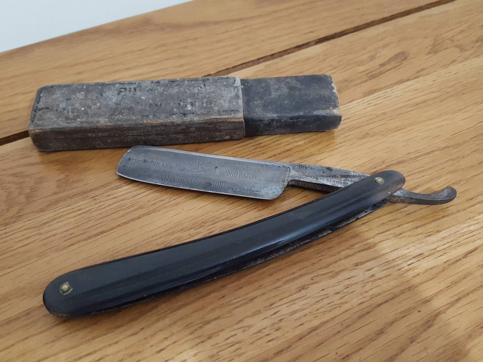 Vintage Krone & Schwert Rasiermesser, 1166 Ern, Cut Throat Razor, Germany Solingen, Nassrasur, Bartpflege, Rasieraccessoire, Barbershop von Etsy - PastNFutureUK