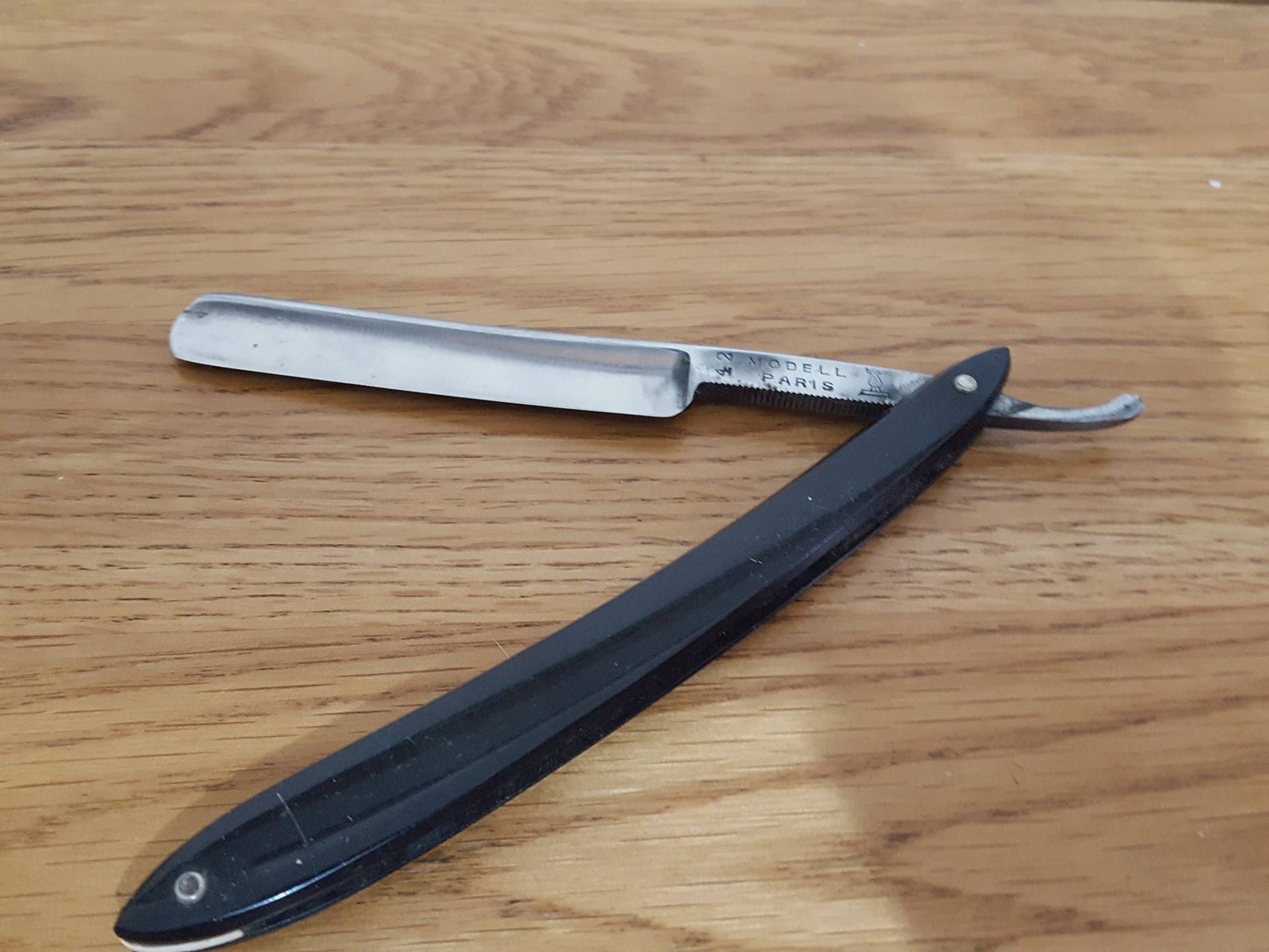 Vintage Modell Paris Rasiermesser, Geschliffener Hals, Rasieraccessoire, Barbershop Vintage Modell Paris Rasiermesser, Geschliffener Hals, Rasieraccessoire, Barbershop von Etsy - PastNFutureUK