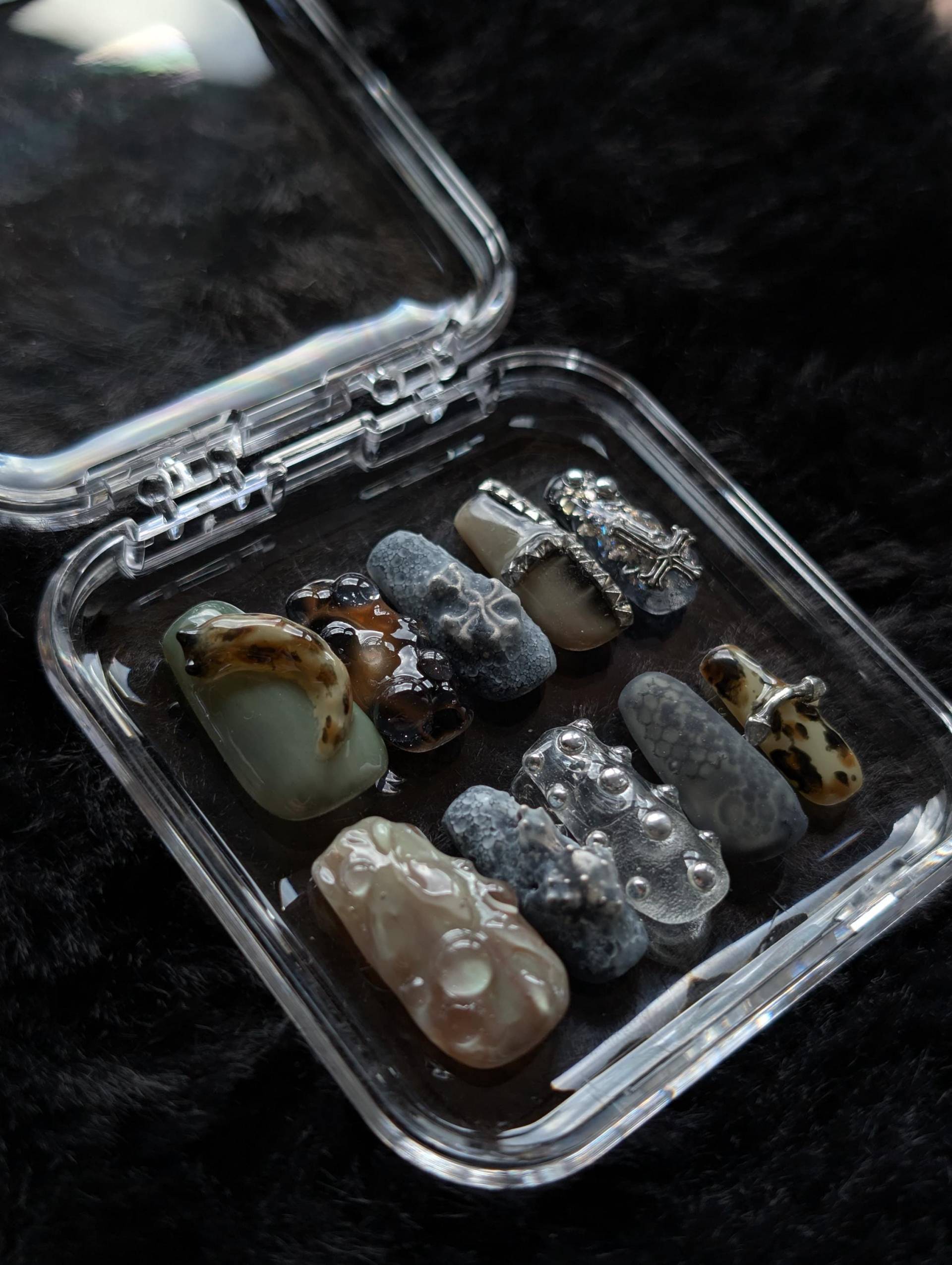 Handmade Earth Tone Grunge Press On Nails - Long Coffin Gel 3D Texture Chunky Slug Handmade Earth Tone Grunge Press On Nails - Long Coffin Gel 3D Texture Chunky Slug von Etsy - PatheticNailsShop