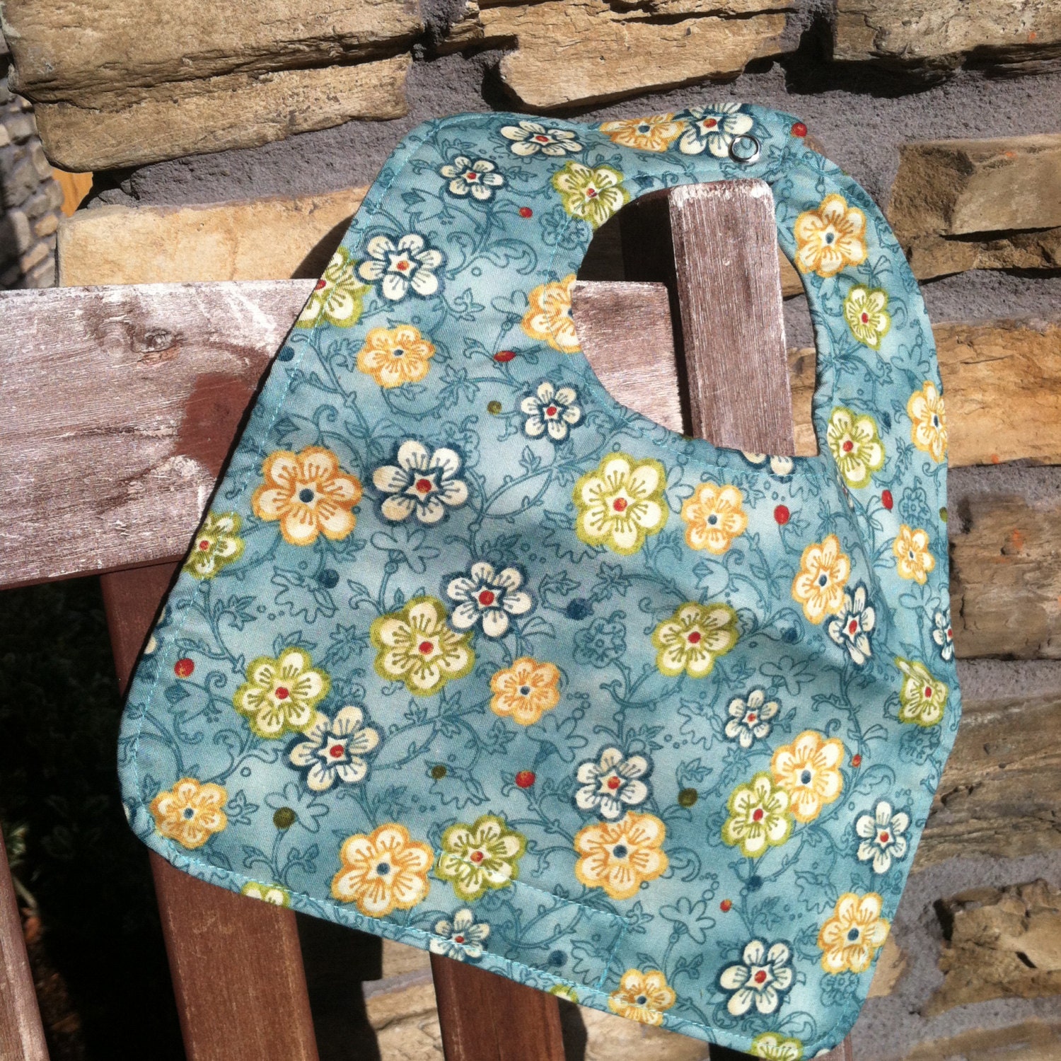 Klein Oder Neugeborenes Lätzchen Blumen in Einem Feld Aus Türkis, Personalisierung Möglich von Etsy - PathfinderGifts