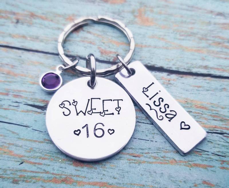 Personalisierte Sweet 16 Schlüsselanhänger Tochter, Nichte Geschenk von Etsy - PaytonLeighTreasures