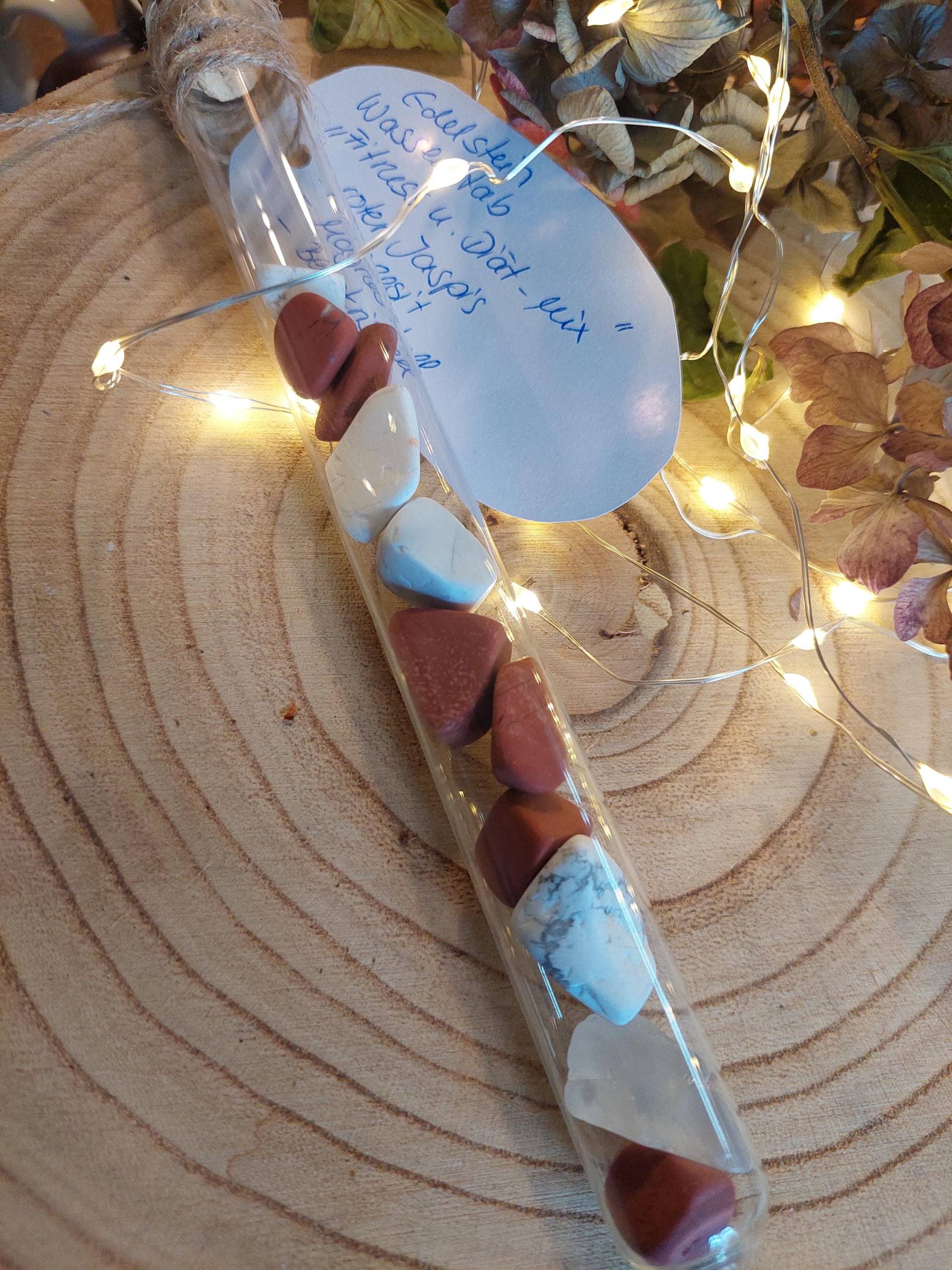 Edelstein Wasserstab , Bewusstheit Und Balance Bergkristall, Diät-Mix Roter Jaspis Magnesit Energetisiertes Wasser Edelsteinwasser Edelstein Wasserstab , Bewusstheit Und Balance Bergkristall, Diät-Mix Roter Jaspis Magnesit Energetisiertes Wasser Edelsteinwasser von Etsy - PearlysSchatzkammer