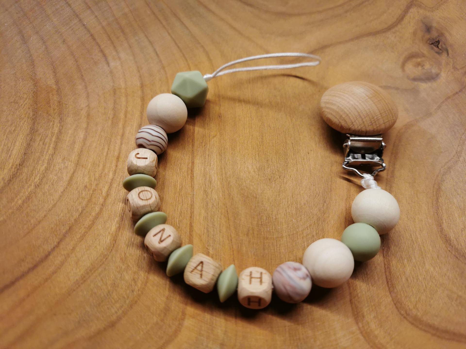 Schnullerkette Personalisiert, Geschenk Zur Geburt Oder Taufe von Etsy - Perlenreihe