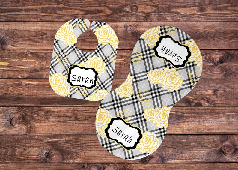 Gelbe Rose Kariertes Lätzchen Und Spucktuch Set von Etsy - PersonalizedTouch11