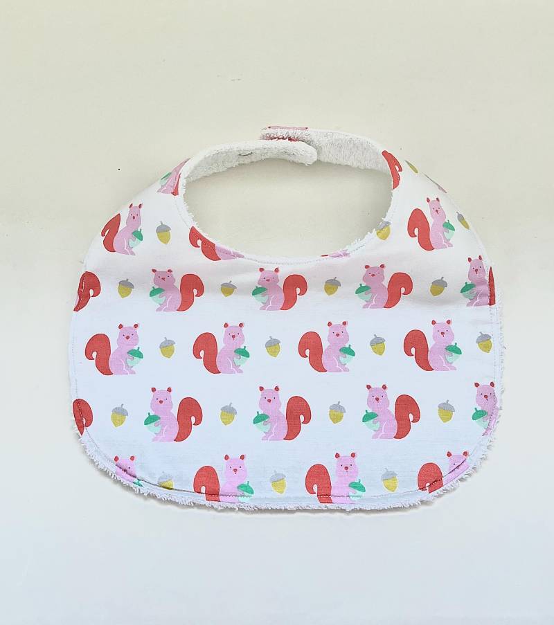 Lätzchen Aus Baumwolle Pink/Orange, Eichhörnchen & Eichel von Etsy - PetitePoppetBabyShop