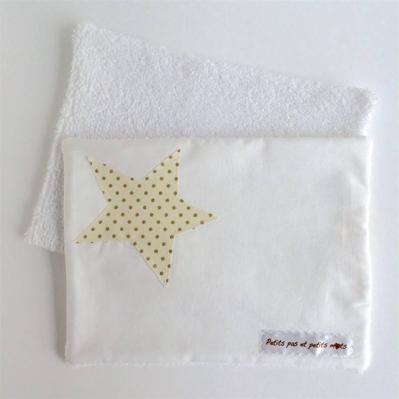 Gemusterte Lätzchen von Etsy - Petitspaspetitsmots