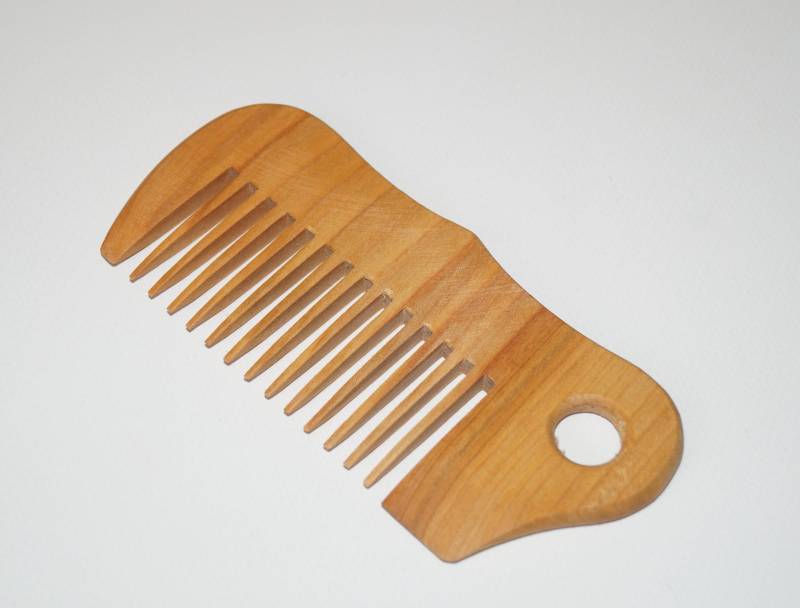 Holzkamm Naturholz Holz Haarkamm Haarkämme Holzhaarbürste Taschenkamm Geburtstagsgeschenk Geschenk Für Sie Mama von Etsy - Petrykovka