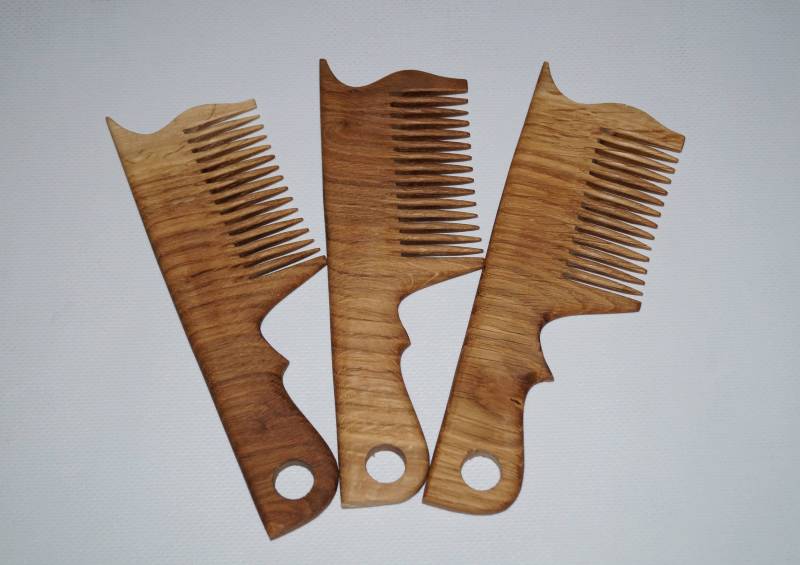 Naturkamm Holzkamm Taschenholzkamm Haarkamm Holzgeschenk Abteilkamm Stylingkamm Aus Holz von Etsy - Petrykovka