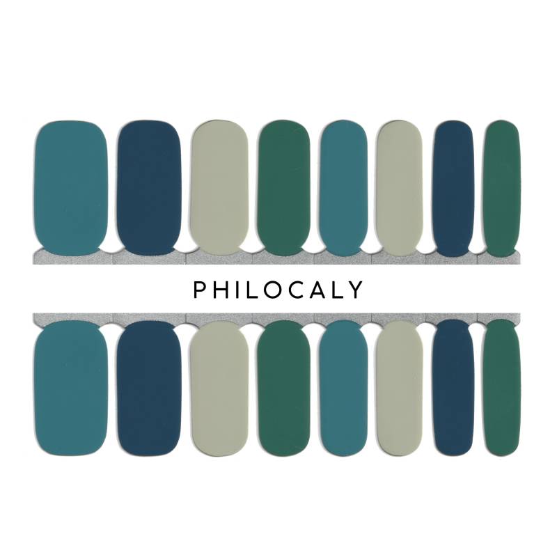 Blaue Nagelstreifen Festliche Farbnagellackkunst von Etsy - PhilocalyNailStrips