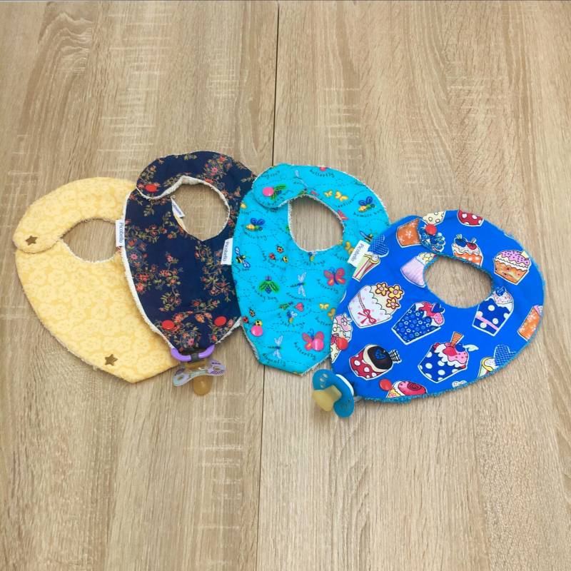 Lätzchen 0 - 6 M, Schnuller Hilfe, Willkommen Geschenk, Erstlings Spucktuch von Etsy - PicobelloShop