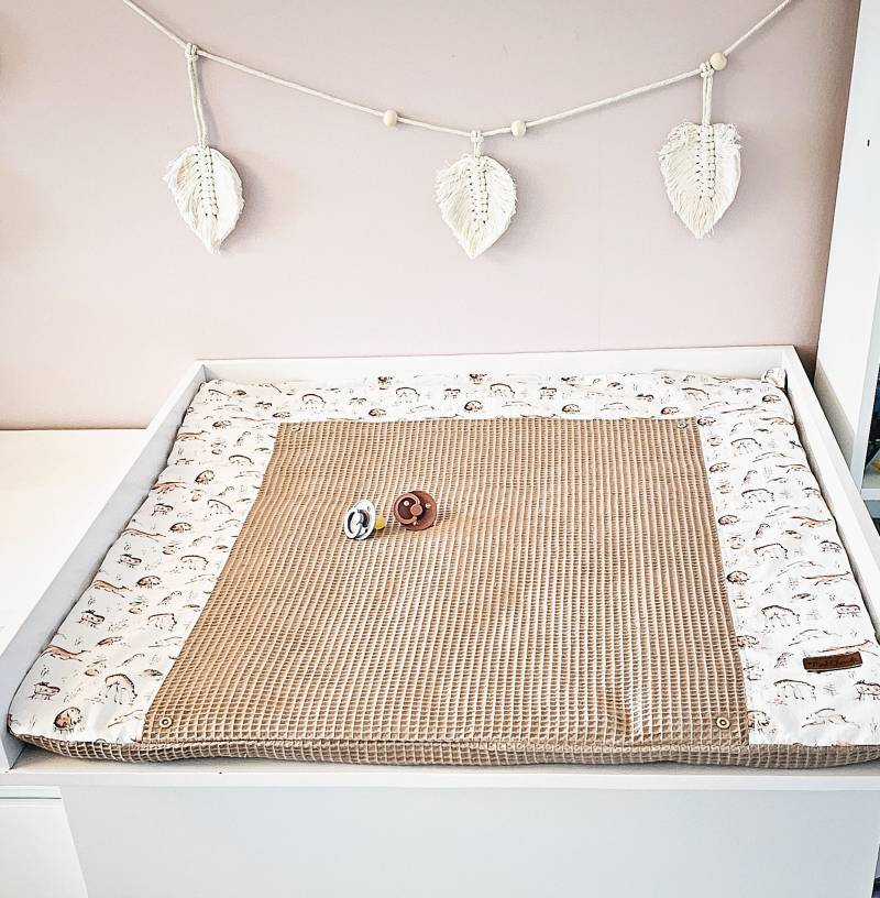 Bezug Für Die Wickelauflage - Waldtiere in Verschiedenen Größen Und Farben Wickeltischauflage Wickelunterlage Wickelauflagenbezug Baby Bezug Für Die Wickelauflage - Waldtiere in Verschiedenen Größen Und Farben Wickeltischauflage Wickelunterlage Wickelauflagenbezug Baby von Etsy - PinkCloudsBabyShop