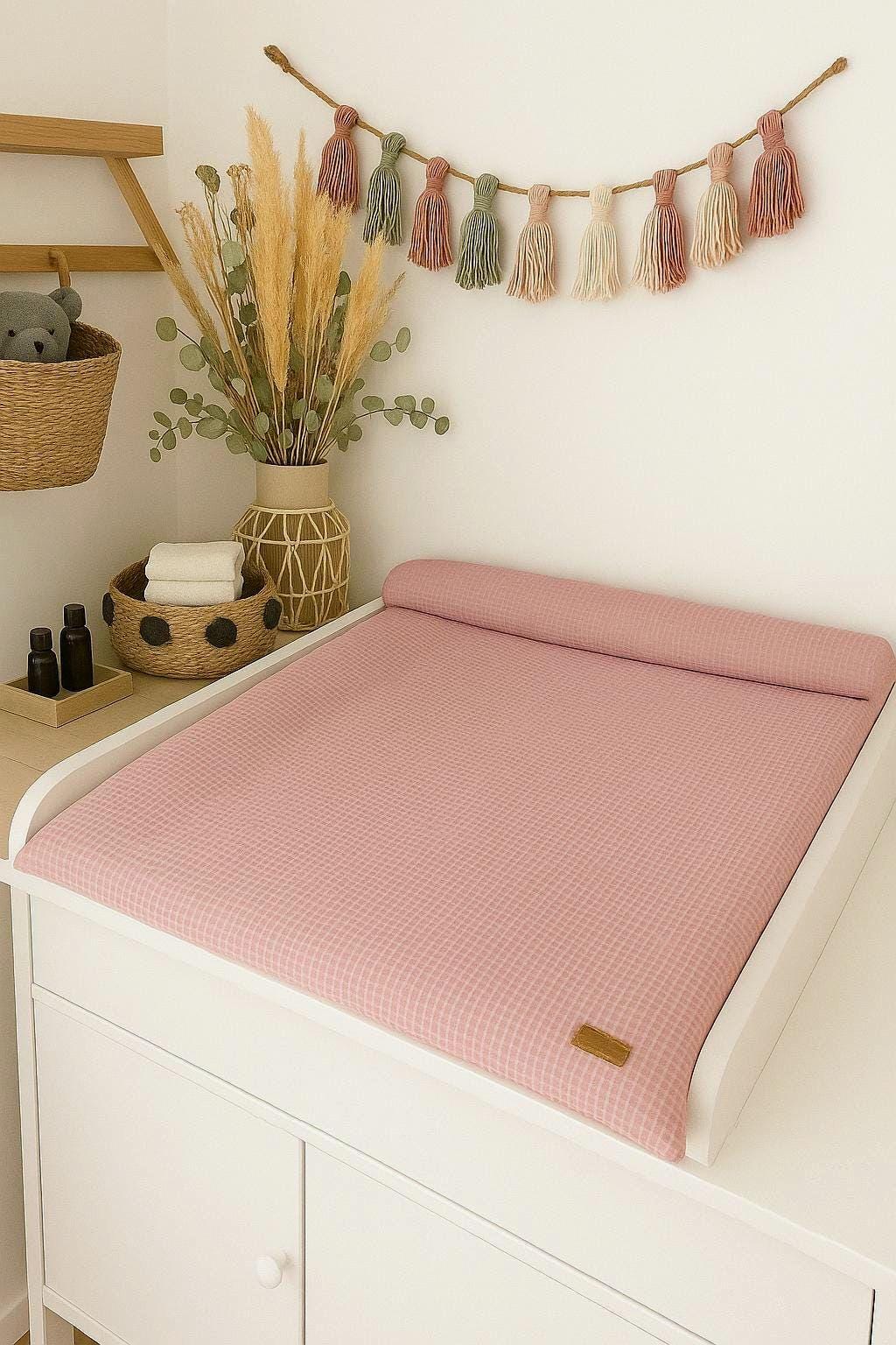 Bezug Für Die Wickelauflage in Verschiedenen Größen Und Farben Wickeltischauflage Wickelunterlage Wickeltisch Wickelauflagenbezug Baby von Etsy - PinkCloudsBabyShop