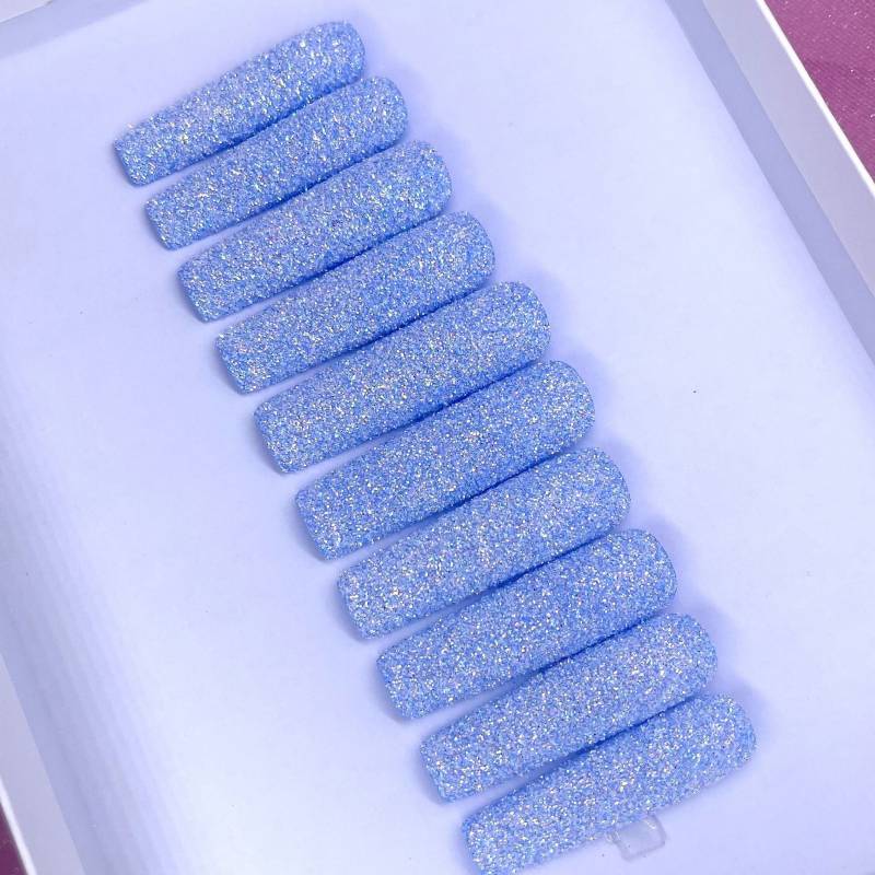 Blau Prinzessin | Blue Sugar Glitter Press On Nails von Etsy - PinkiePromisesCo