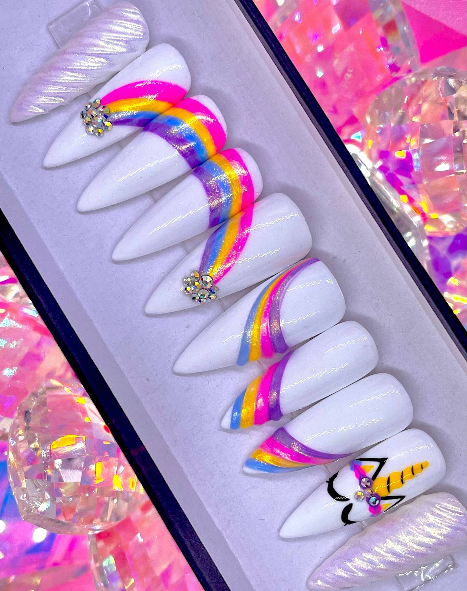 Über Den Regenbogen | Einhorn Press On Nails Über Den Regenbogen | Einhorn Press On Nails von Etsy - PinkiePromisesCo
